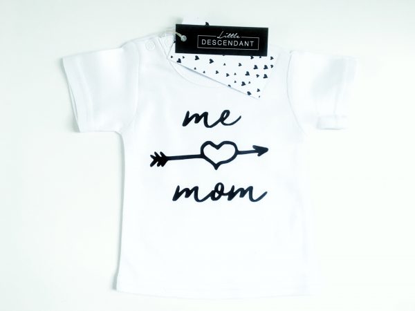 ‘me <3 mom’