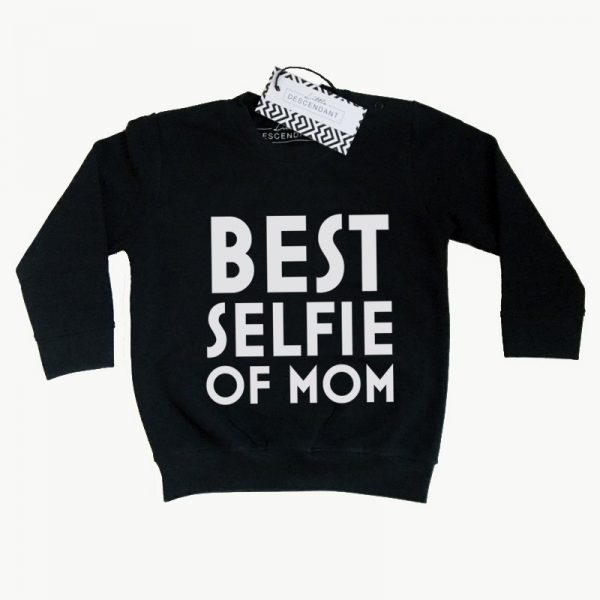 Monochrome baby en kinder sweater/trui "Best selfie of mom"